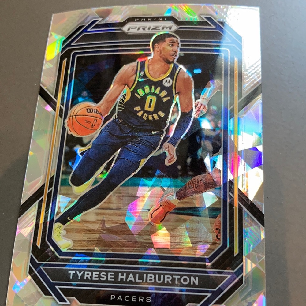 Tyrese Halliburton card